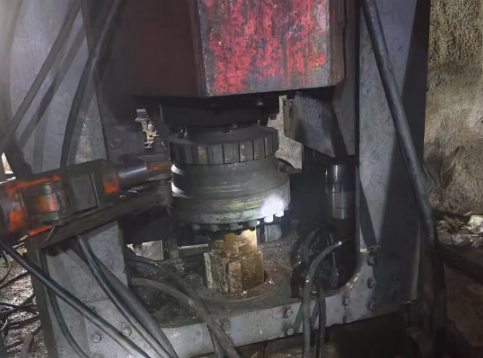 反井鉆機(jī)停機(jī)的操作程序、方法